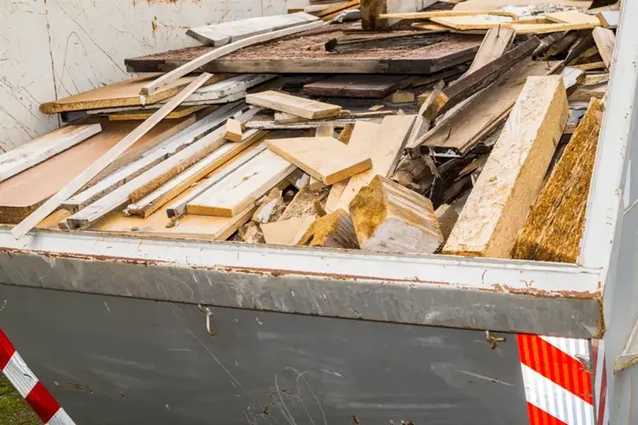 Tips For Handling Large Volumes Of Construction Debris in Pattersonville, NY